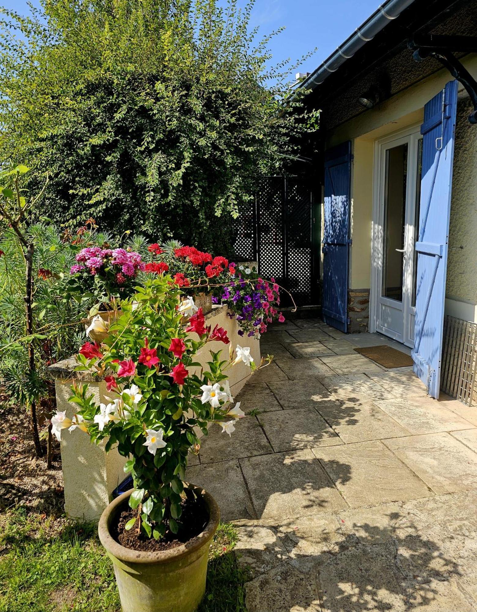 Villa Clair Logis à Giverny Extérieur photo